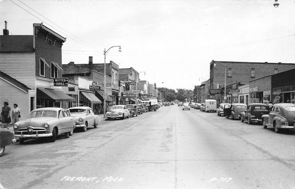 Fremont Theatre - Old Photo (newer photo)